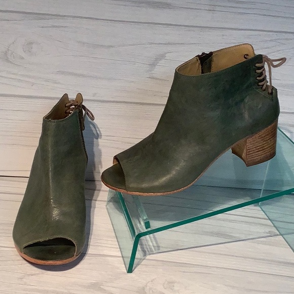 Lemare open toe booties - Picture 12 of 12